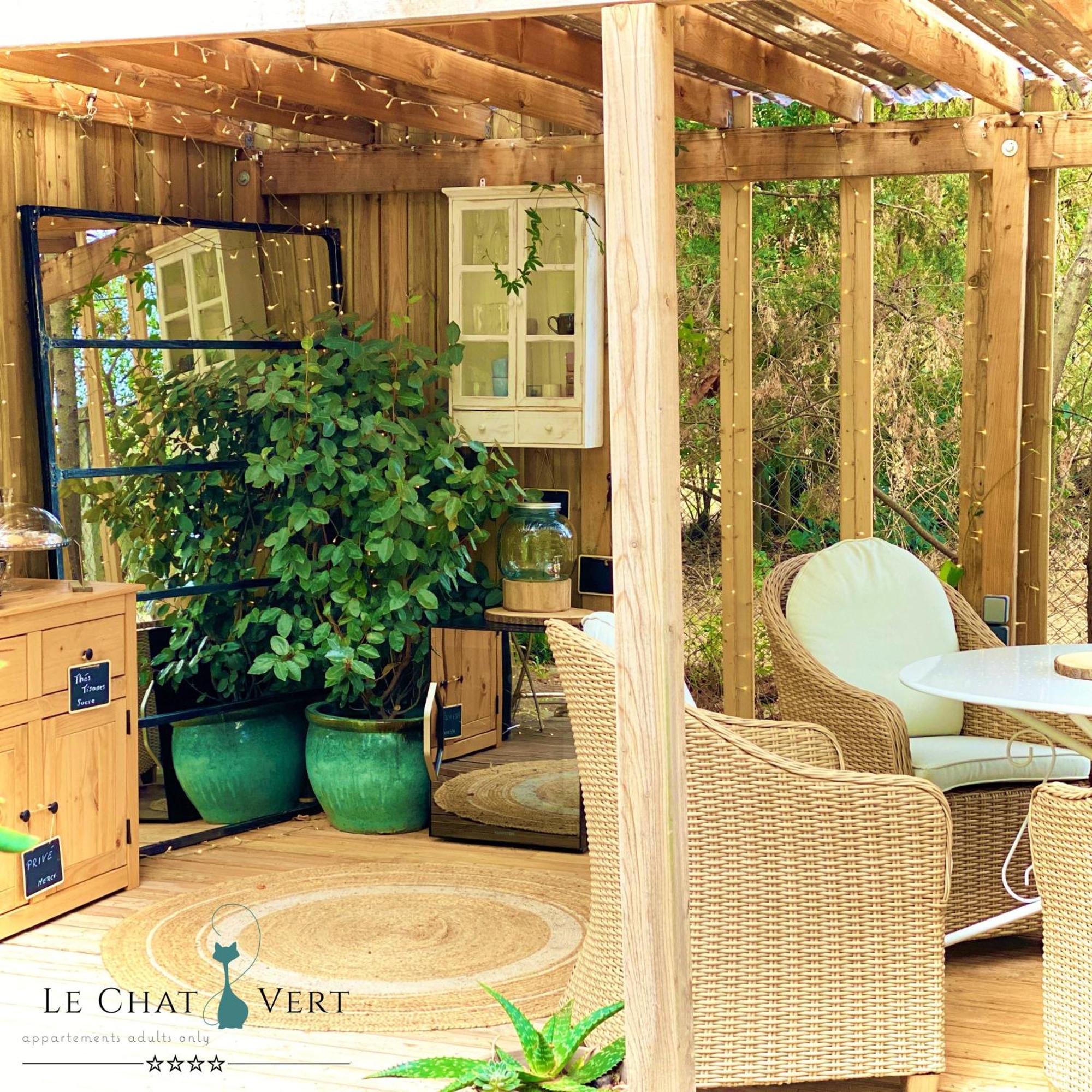 Le Chat Vert - Appartements Adults Only Saint-André Dış mekan fotoğraf