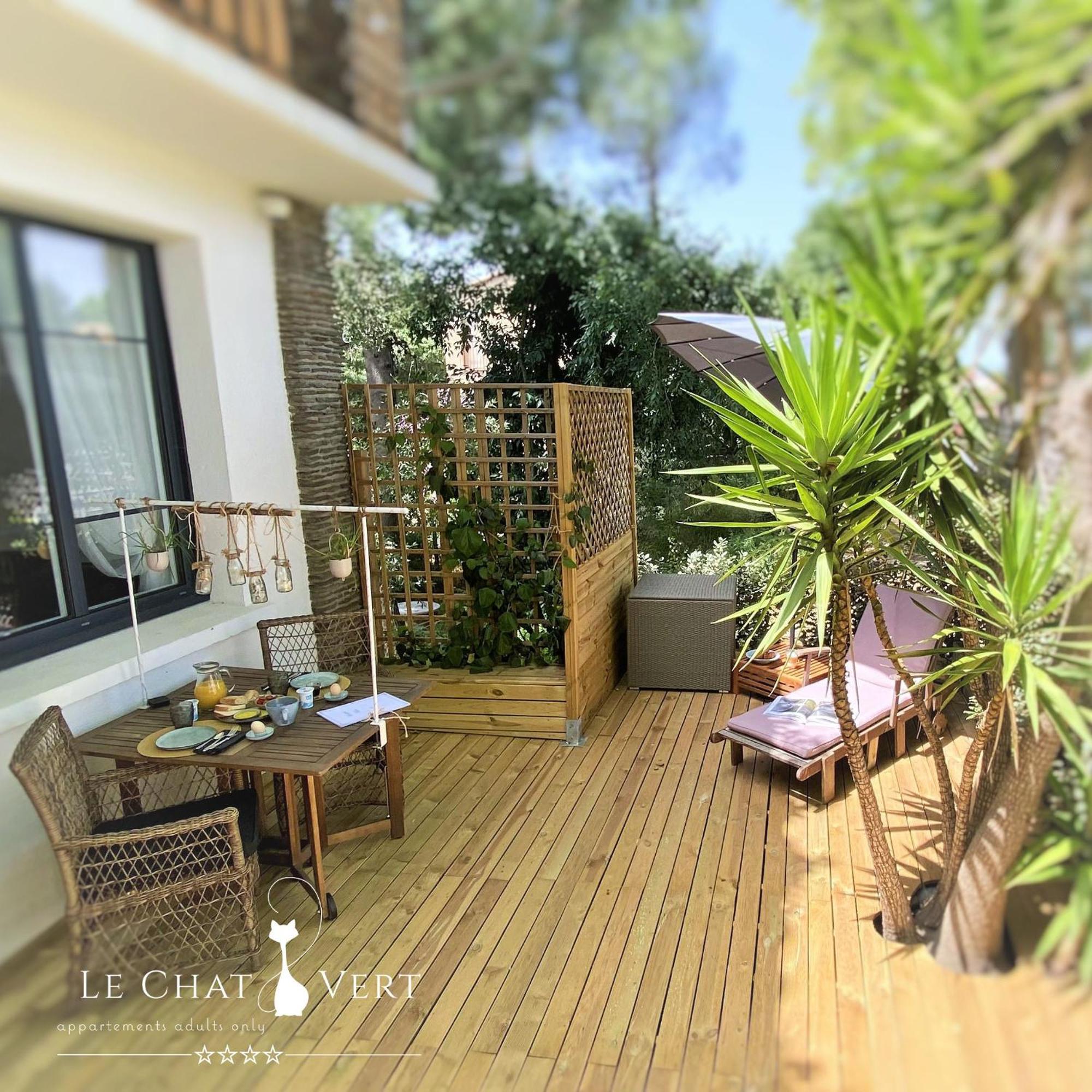 Le Chat Vert - Appartements Adults Only Saint-André Dış mekan fotoğraf